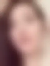 Chatter avec linou410 et des femmes célibataires vers Le Mans