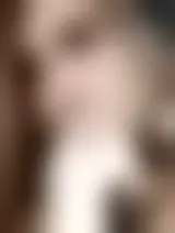 Chatter avec alizee2411 et des femmes célibataires vers Charleroi