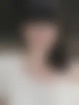 Chatter avec ambre49505 et des femmes célibataires vers Toulon