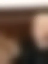 Chatter avec andrassages471 et des femmes célibataires vers Berne