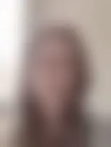 Chatter avec cumclothes et des femmes célibataires vers Trie