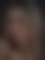 Chatter avec lesbonelly et des femmes célibataires vers Sainte-Luce-sur-Loire