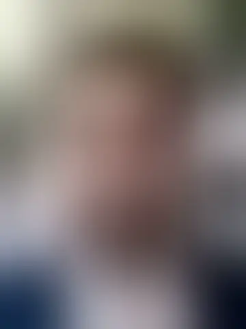 Chatter avec relaiah55409 et des hommes célibataires vers Colmar