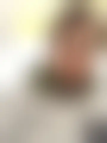 Chatter avec theo9625 et des hommes célibataires vers Schiltigheim